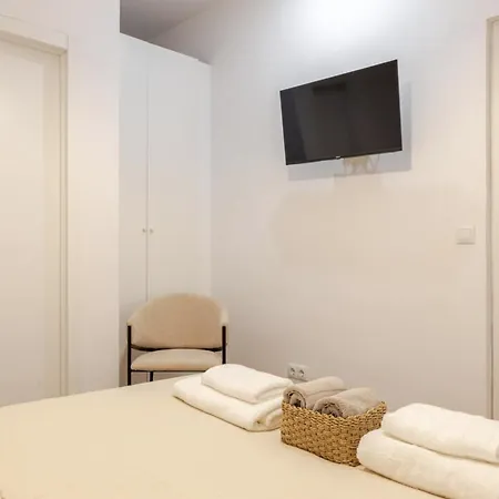 Unicas En La Rambla Barcelona